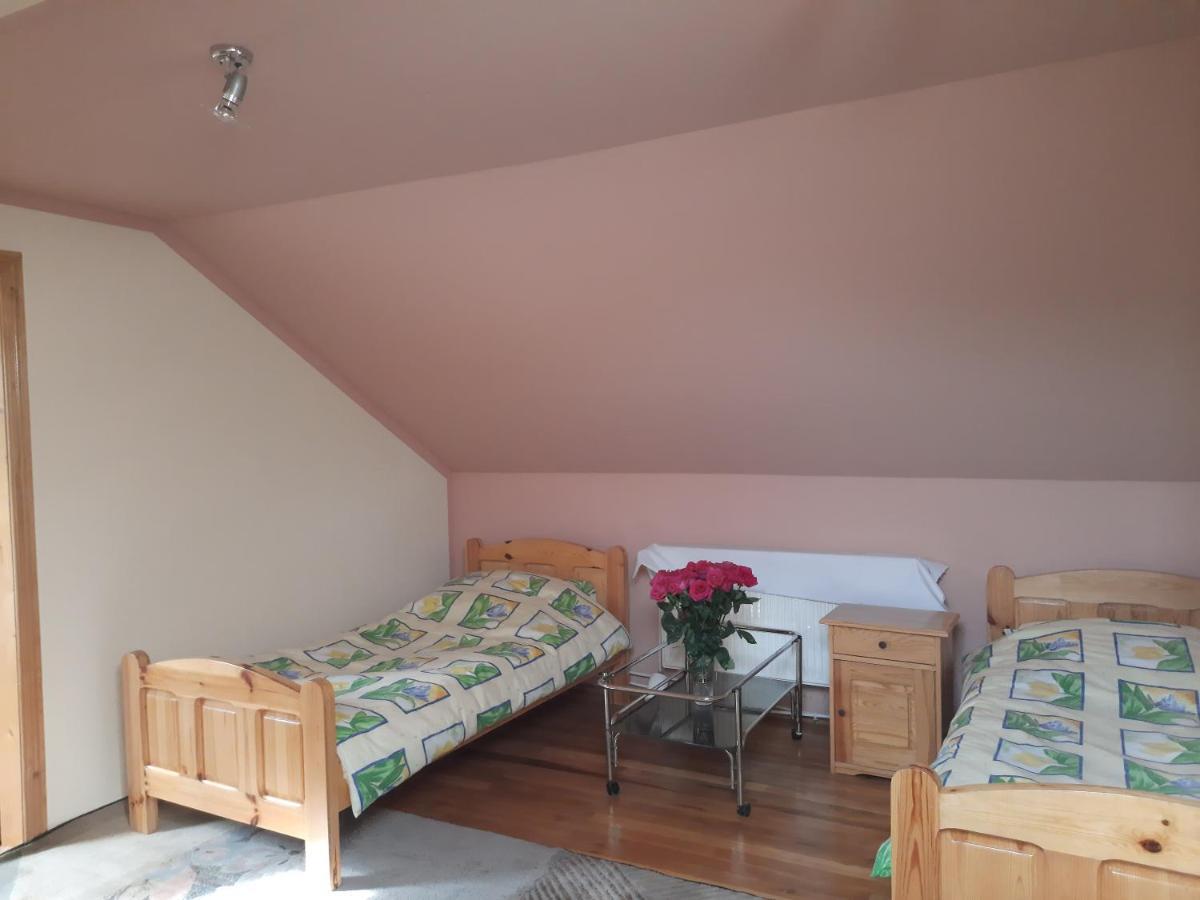 Отель Antal Apartmans Lunca De Sus Kulcsoshaz Gyimesfelsolok Экстерьер фото